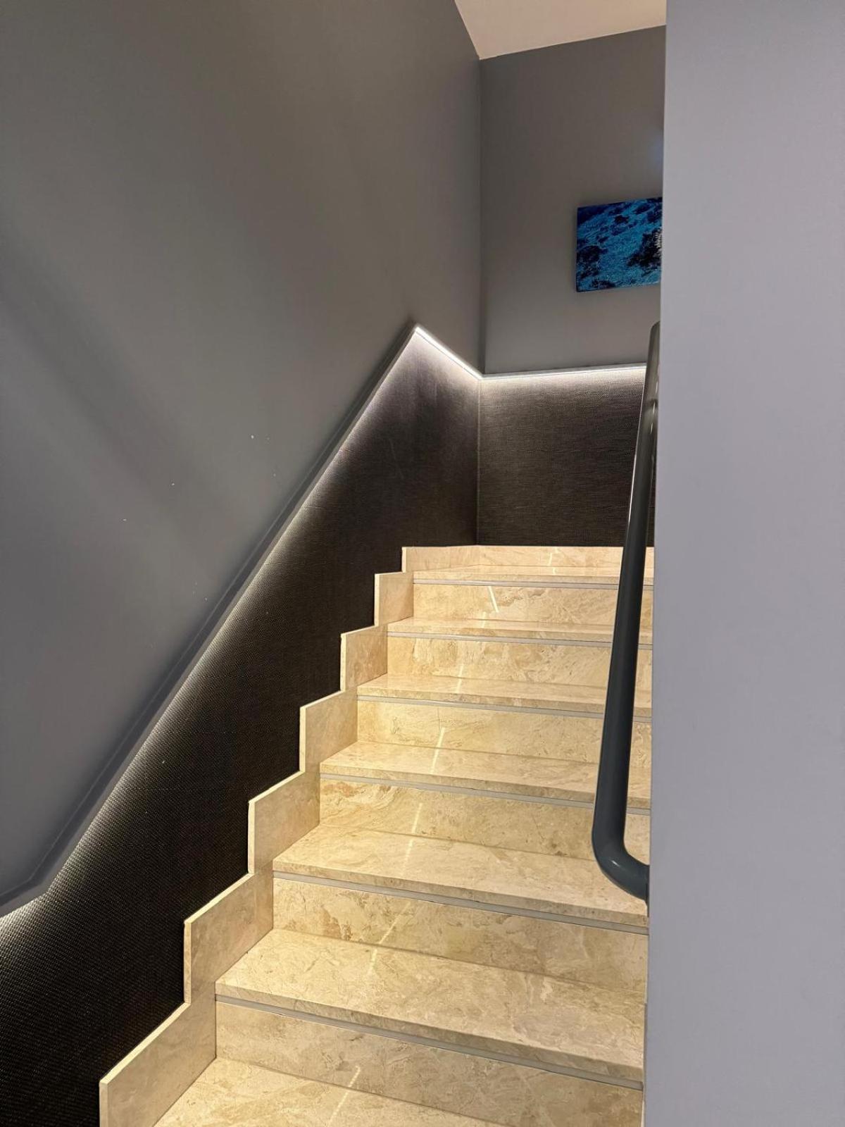 Estrella De Mar - Boutique Aparthotel Бенидорм Екстериор снимка
